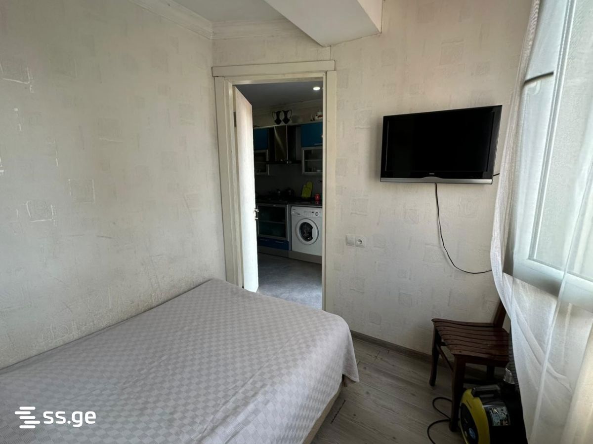 2-Room Apartment For Daily Rent In Batumi, Demetre Tavdadebuli St, 10, 45 M² — 130 ₾ Per Day view 15