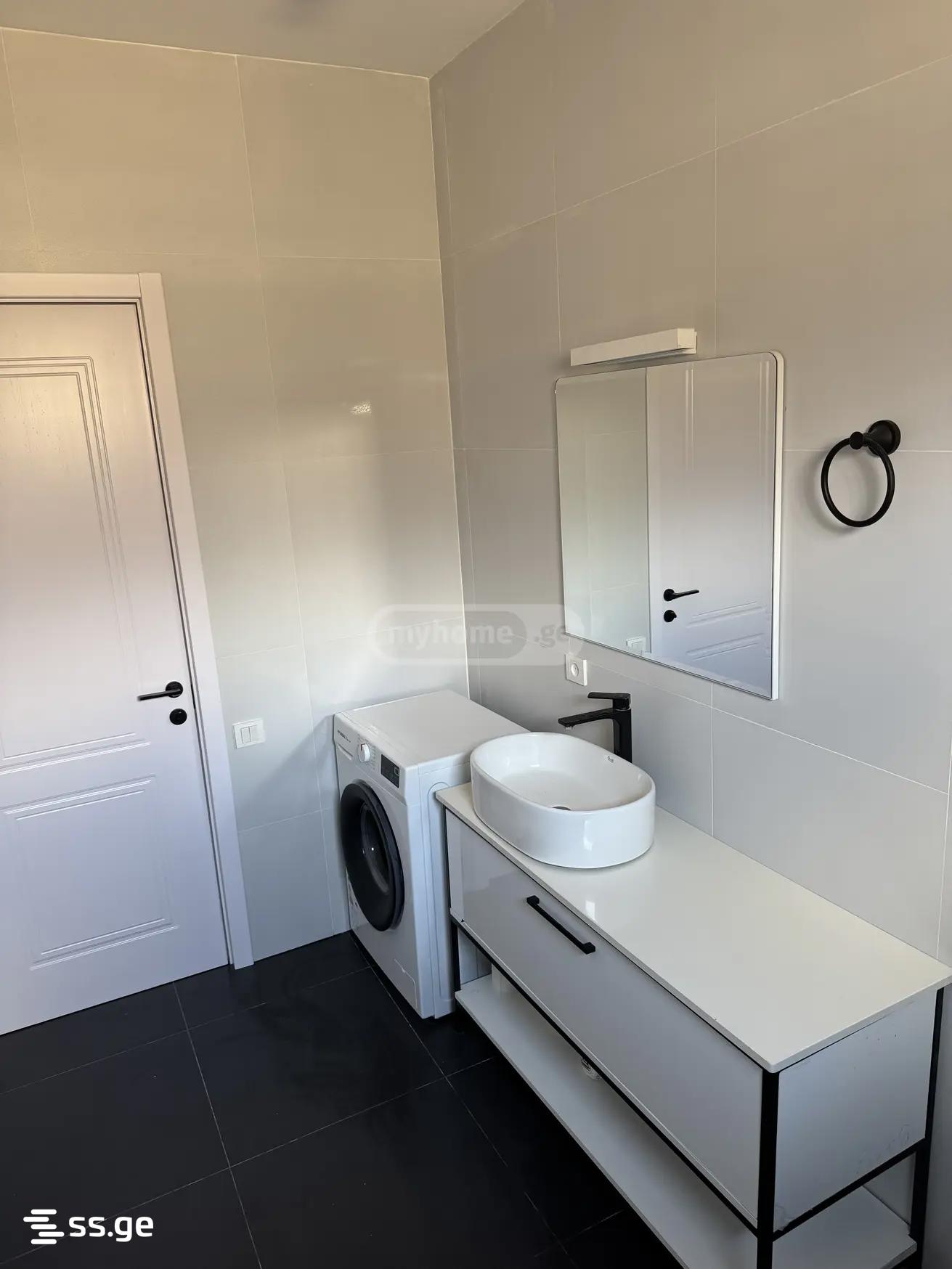 5 Room Private House For Sale view 18