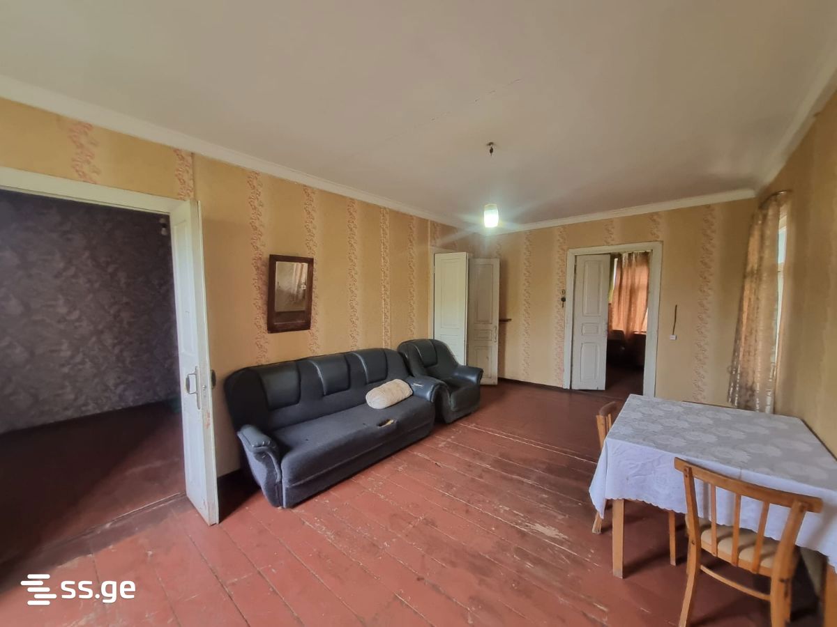 4 Room Private House For Sale view 1