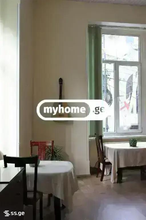 6 Room Hotel For Rent. Sololaki view 4