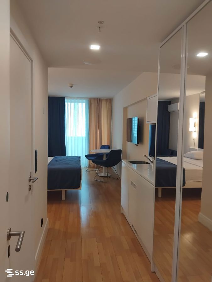 1 Room Hotel For Rent. Batumi view 4