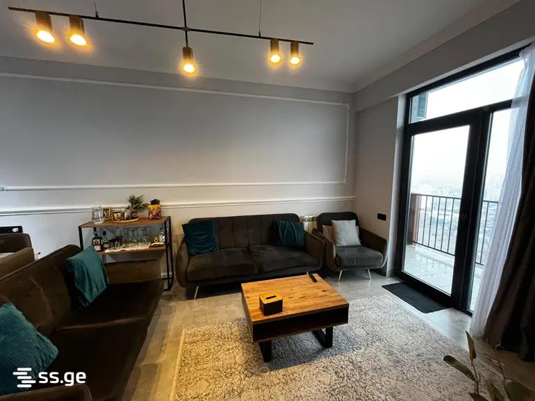 4 Room Flat For Rent. Isani view 3