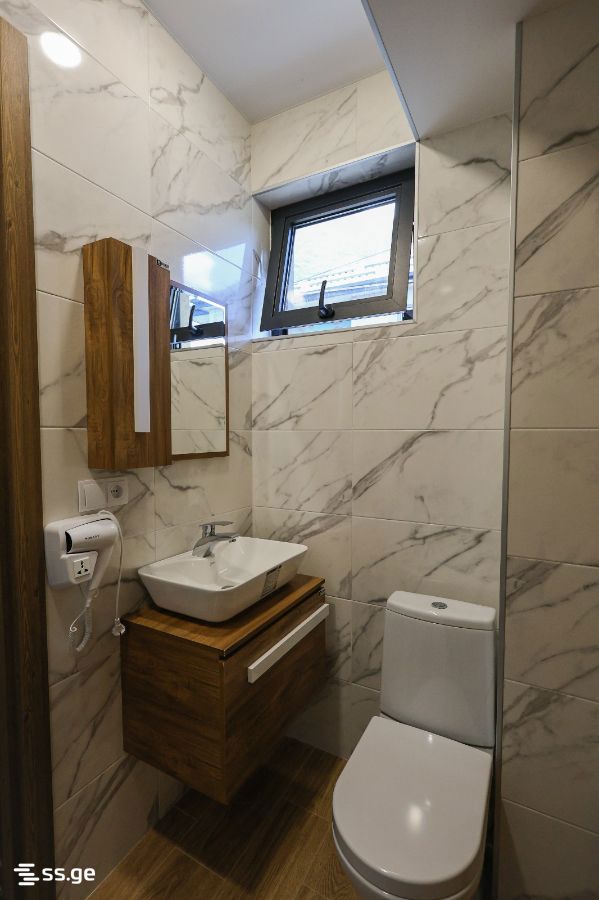 7 Room Hotel For Sale view 13