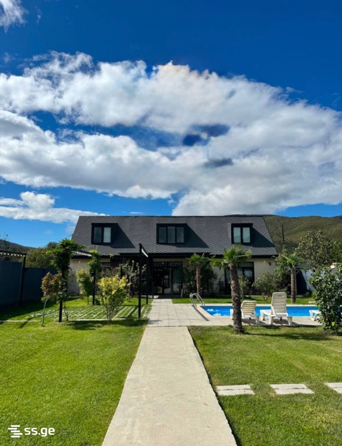 7 Room Private House Daily Rent. Mtskheta, 2 of 4