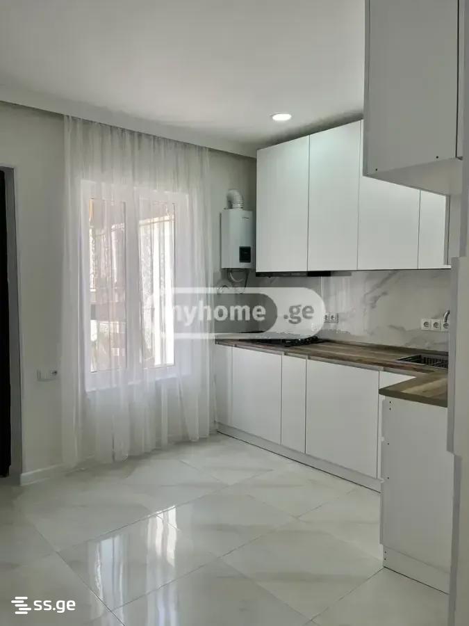 2 Room Private House For Rent. Avlabari view 4