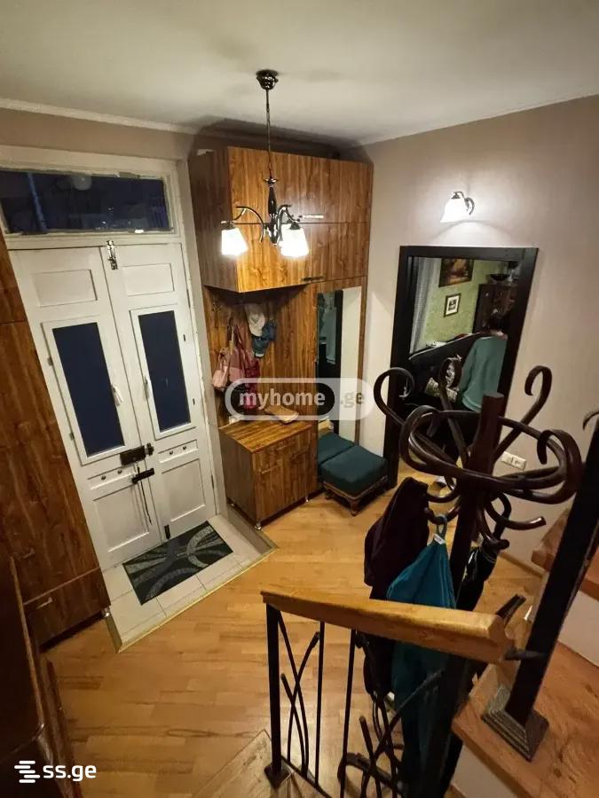 5 Room Private House For Sale view 10