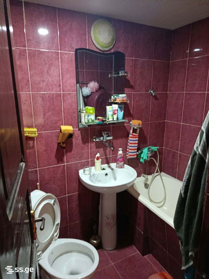 1 Room Flat For Sale view 2