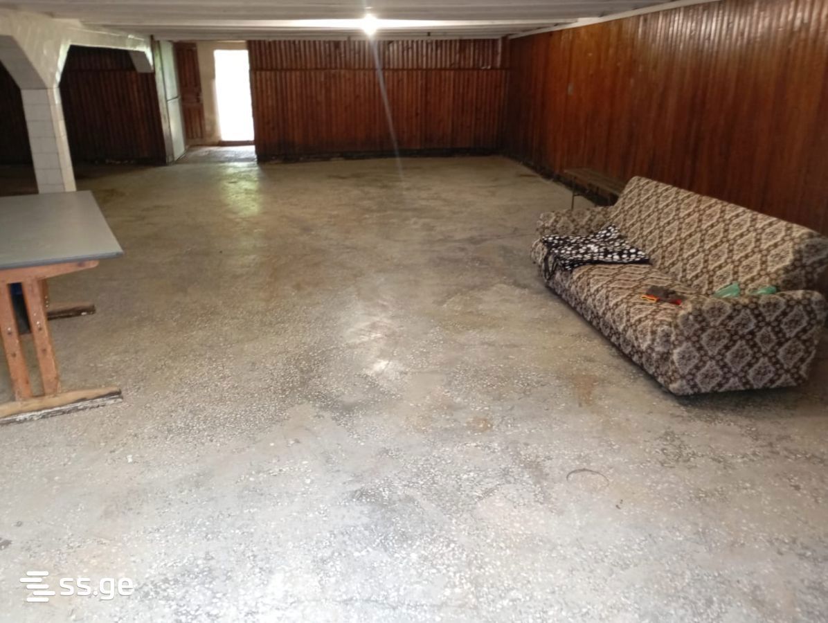 5 Room Private House For Sale view 4