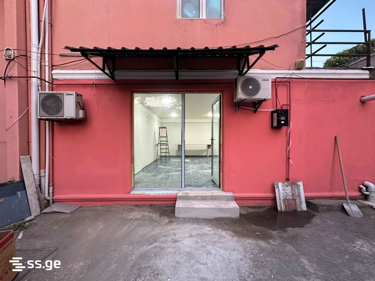 Commercial Space For Rent. Batumi, 1 of 4