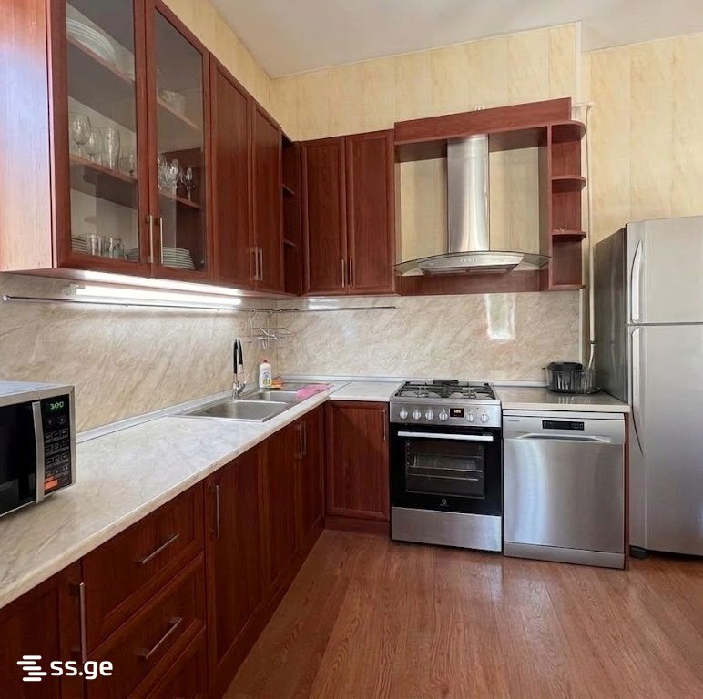 4 room Flat For Rent. Saburtalo - Vista 3