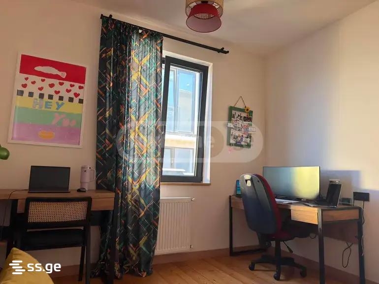 6 Room Private House For Sale view 28