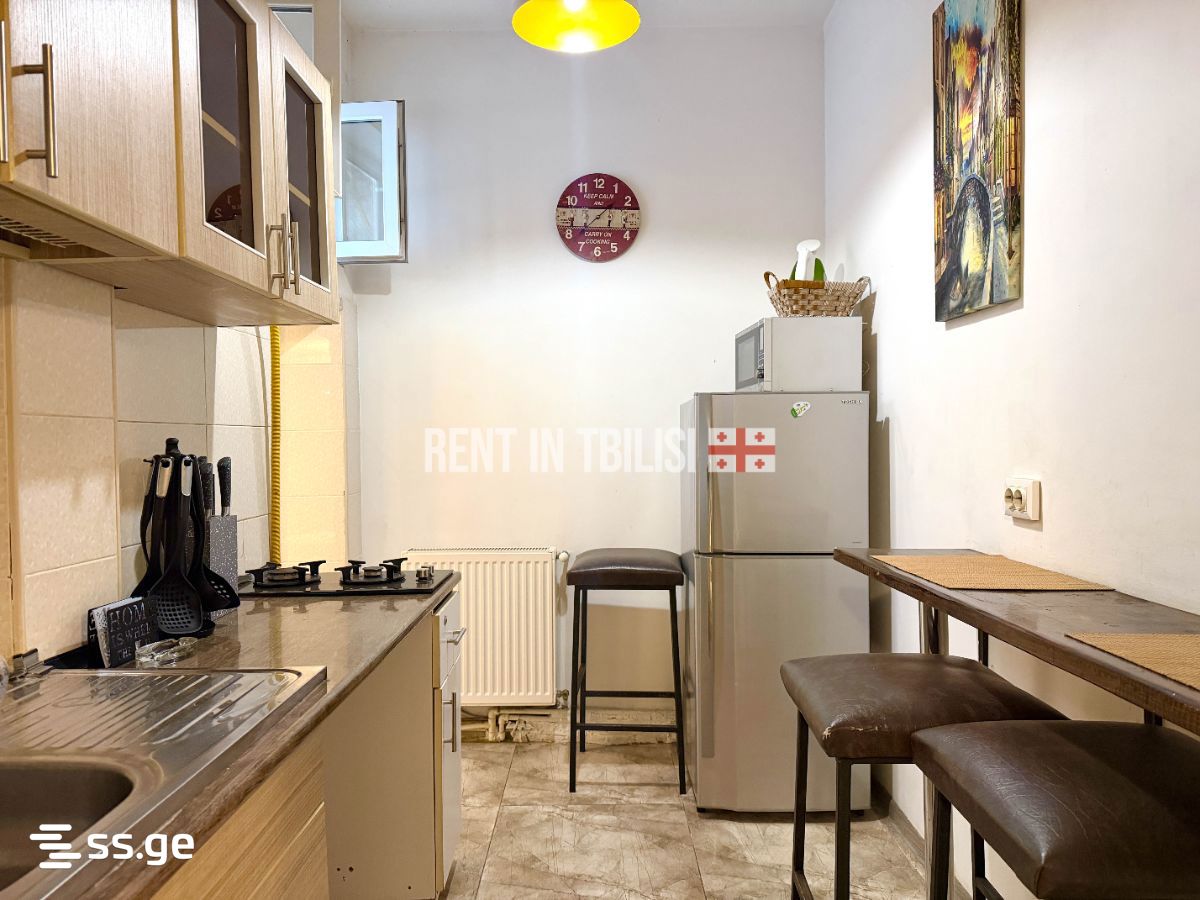 2 room Flat For Rent. Chugureti - Mehr