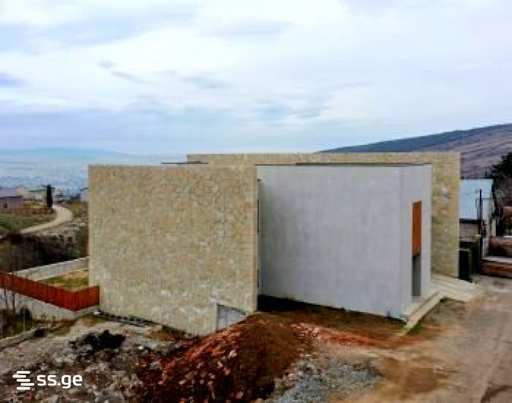 5 Room Private House For Sale view 9