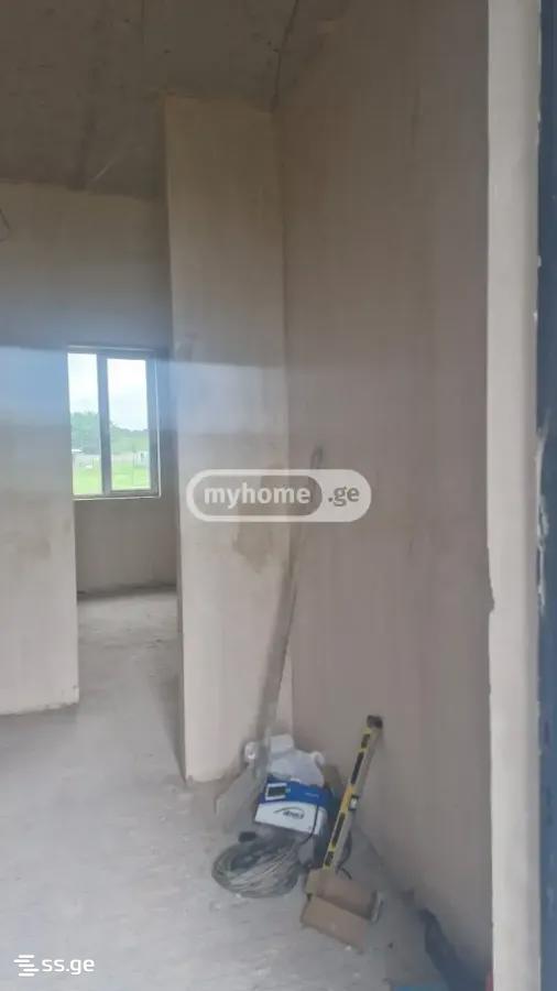 4 Room Private House For Sale view 16