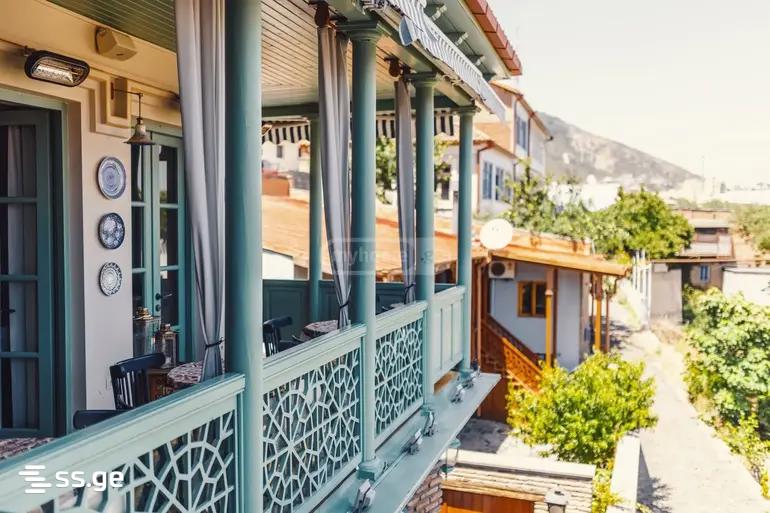6 Room Private House For Sale view 1