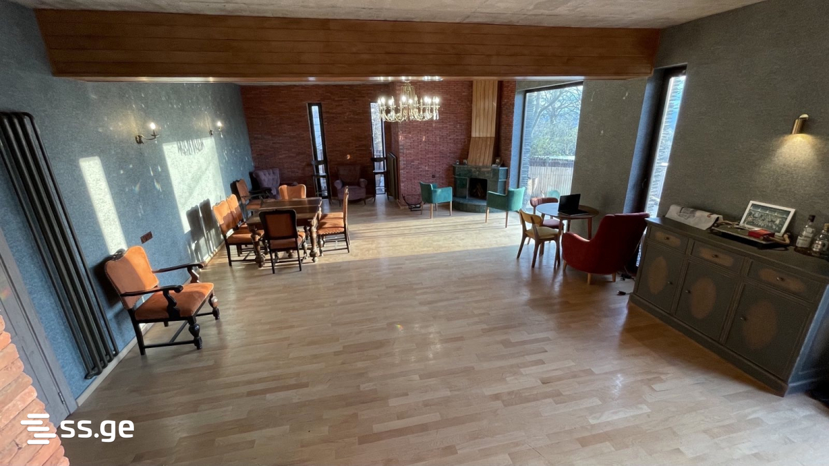 6 Room Private House For Sale view 33