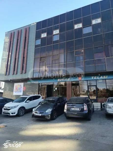 Commercial Space For Sale. Isani, 1 of 4