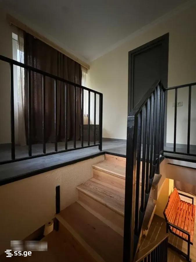 3 Room Private House For Sale view 4