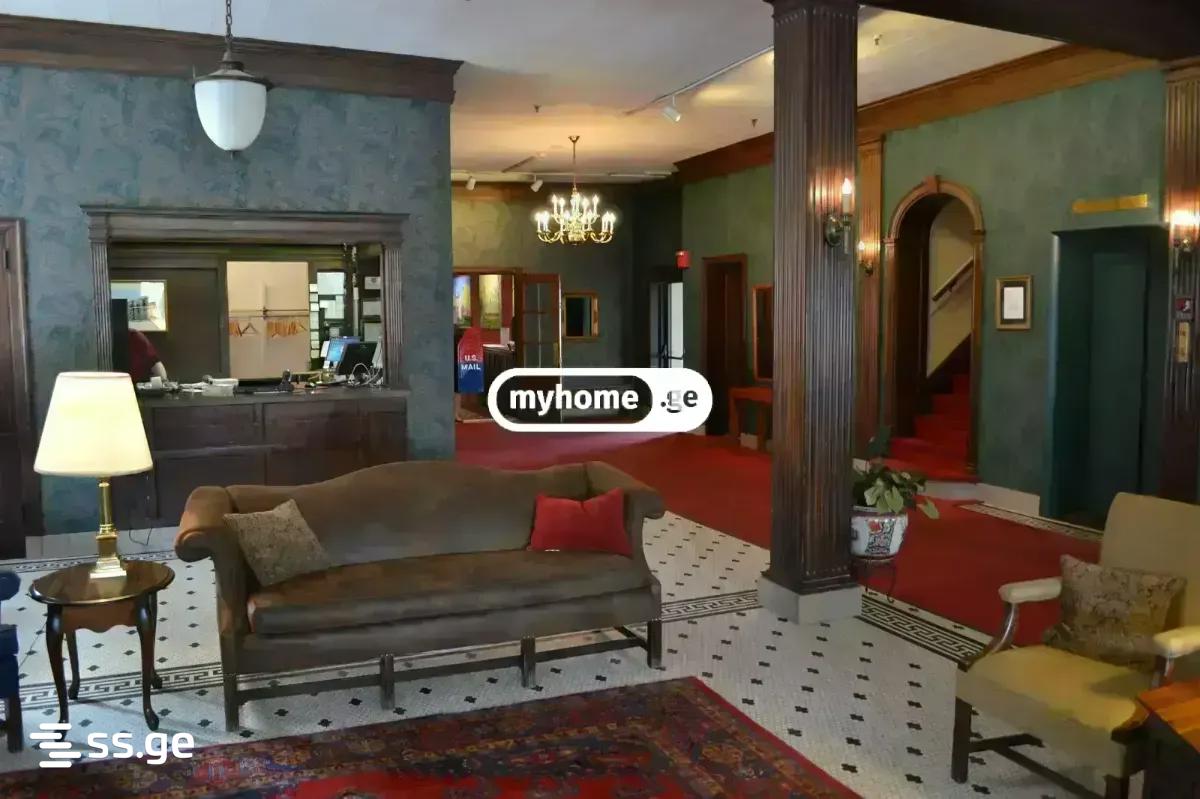 13 Room Hotel For Rent. Sololaki view 4