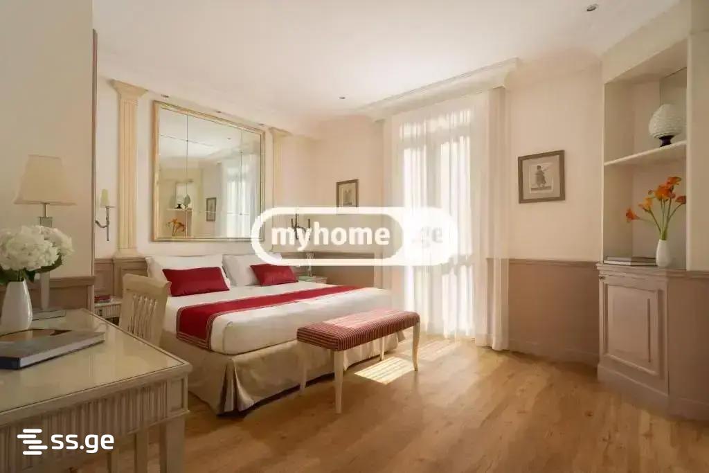 9 Room Hotel For Rent. Sololaki view 7