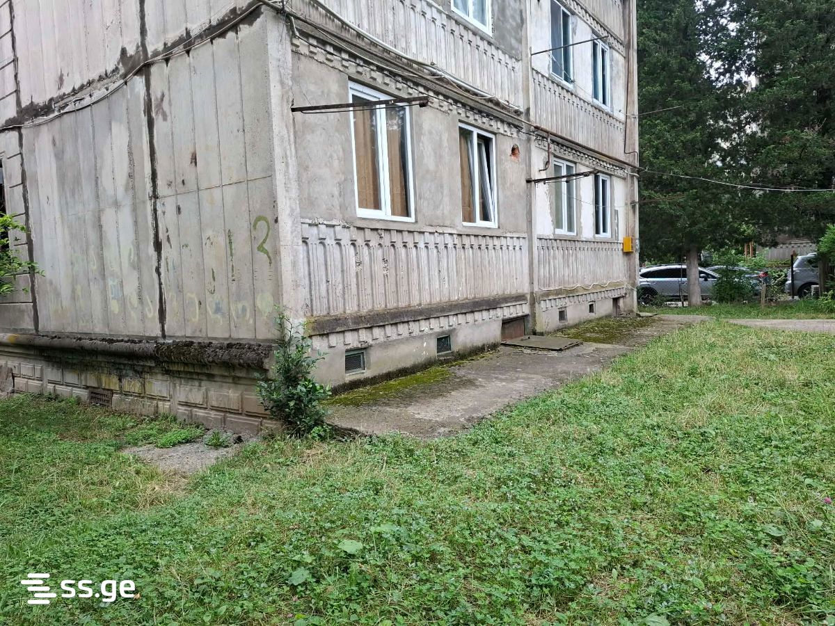 4 Room Flat For Sale view 2