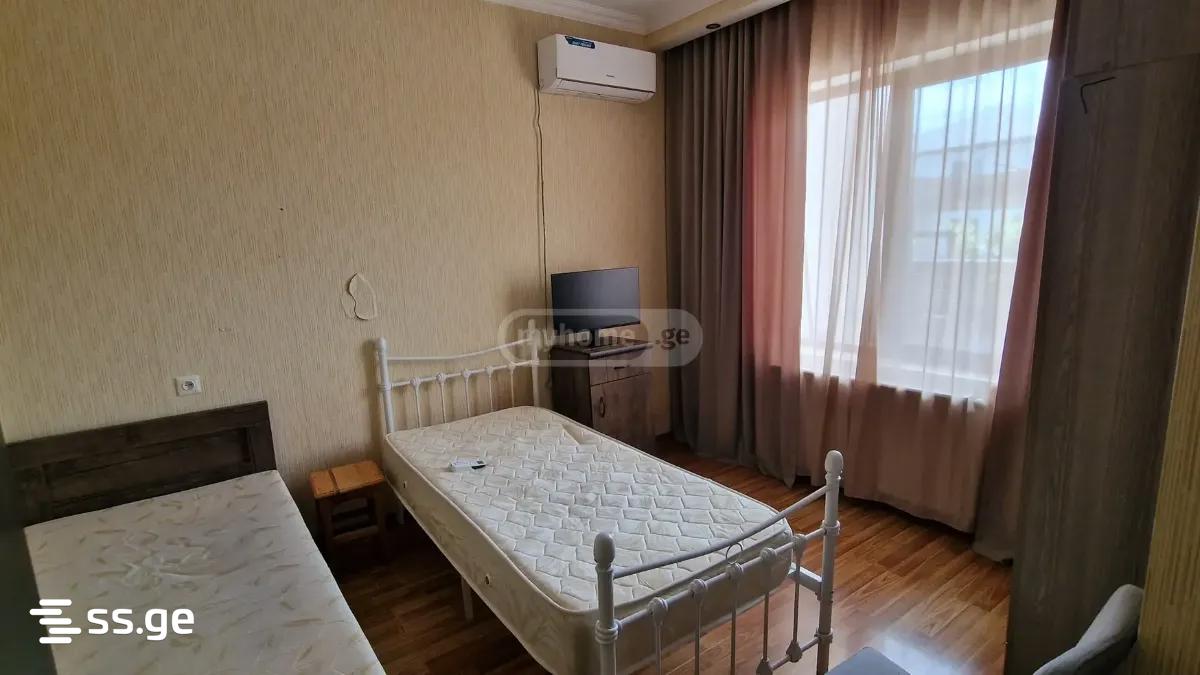 8 Room Private House For Rent. Varketili view 4