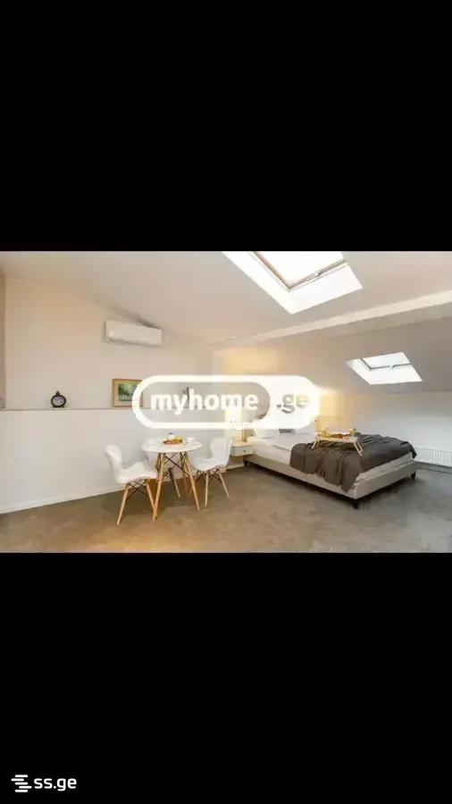 4 Room Hotel For Rent. Sololaki view 1