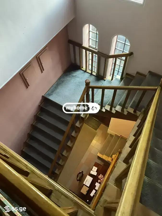 12 Room Hotel For Rent. Vera view 2