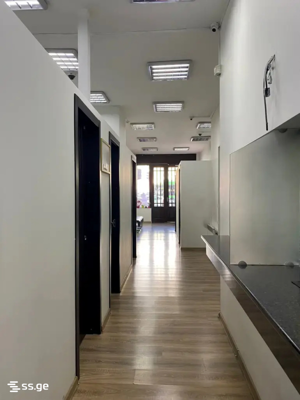 5 Room Office For Sale view 1