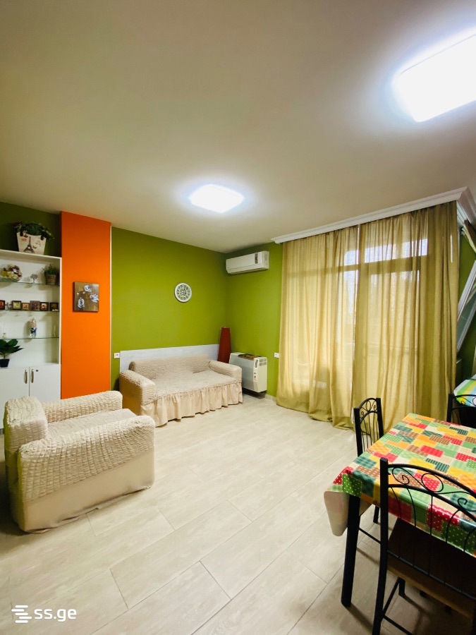 2 room Flat Daily rent. Batumi - Vista 2
