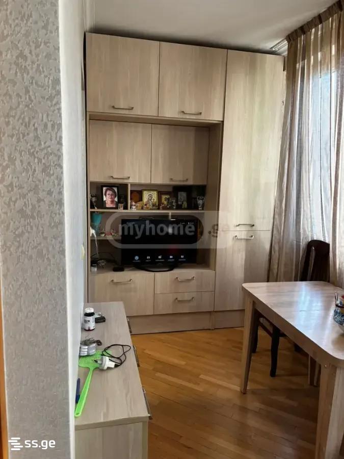 2 Room Flat For Sale view 4