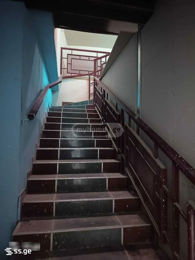 Commercial Space For Sale. Isani view 1