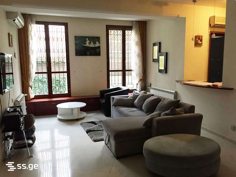 9 Room Private House For Sale view 6