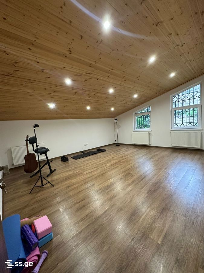 5 Room Private House For Sale view 11