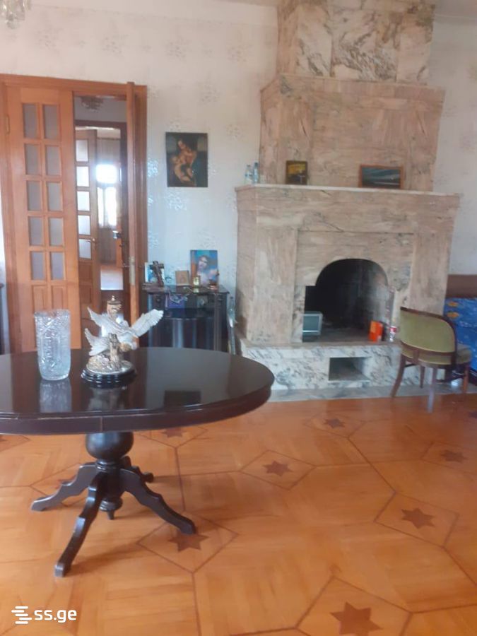 9 Room Private House For Sale view 14