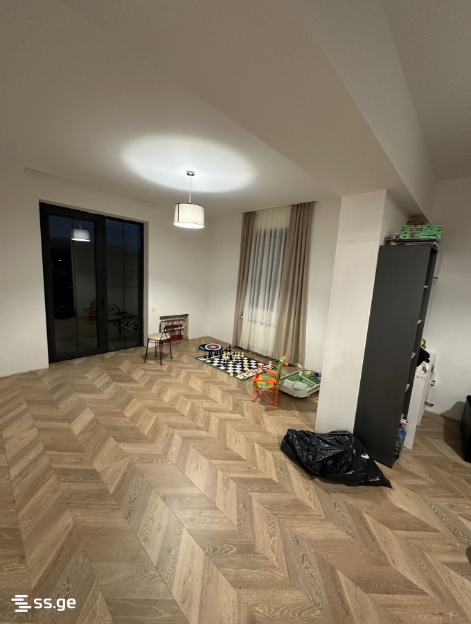 8 Room Summer Cottage For Sale view 5