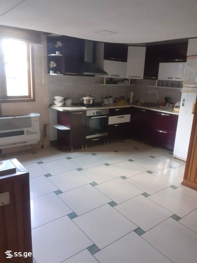 9 Room Private House For Sale view 10