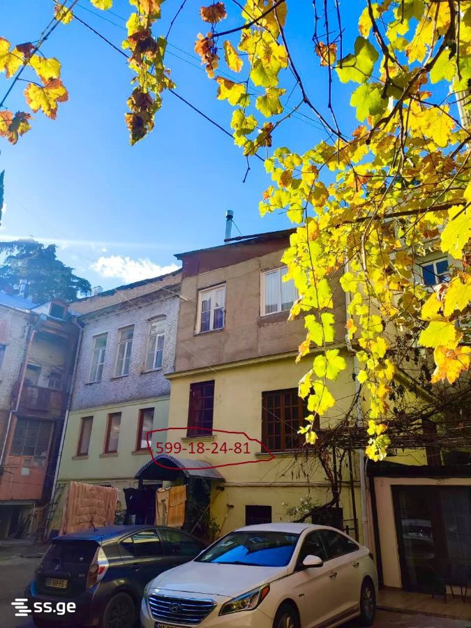 Commercial Real Estate For Sale. Sololaki view 1