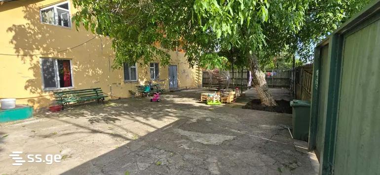 10 Room Private House For Sale view 1