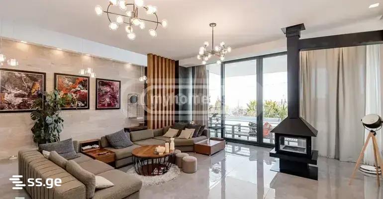 7 Room Private House For Sale view 2