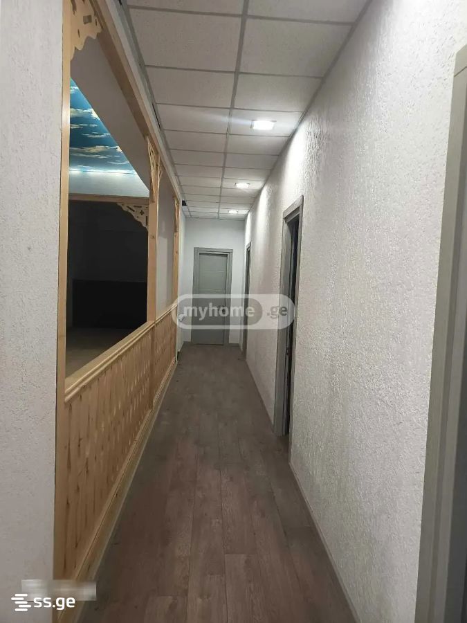 Commercial Space For Sale. Isani view 2