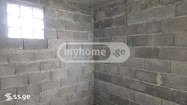 4 Room Private House For Sale view 8