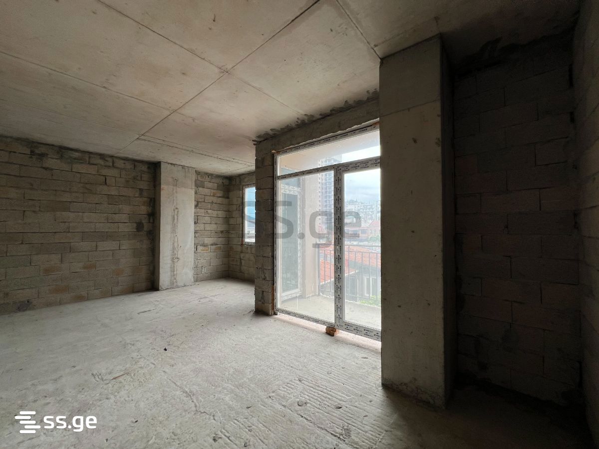 2 room Flat For Sale. Batumi - Więcej