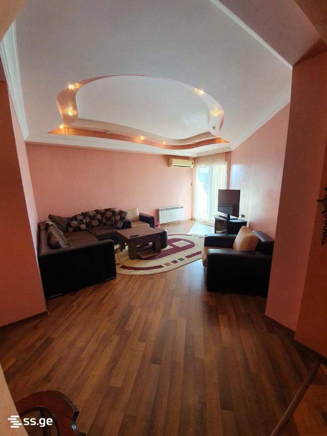 Продажа 3-комната Квартира view 2