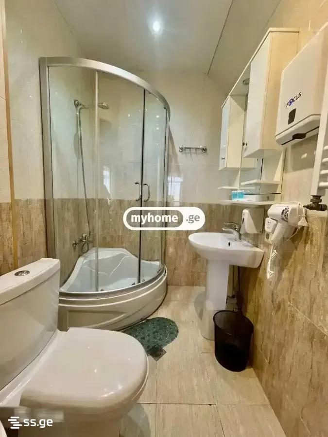 5 Room Hotel For Rent. Sololaki view 6