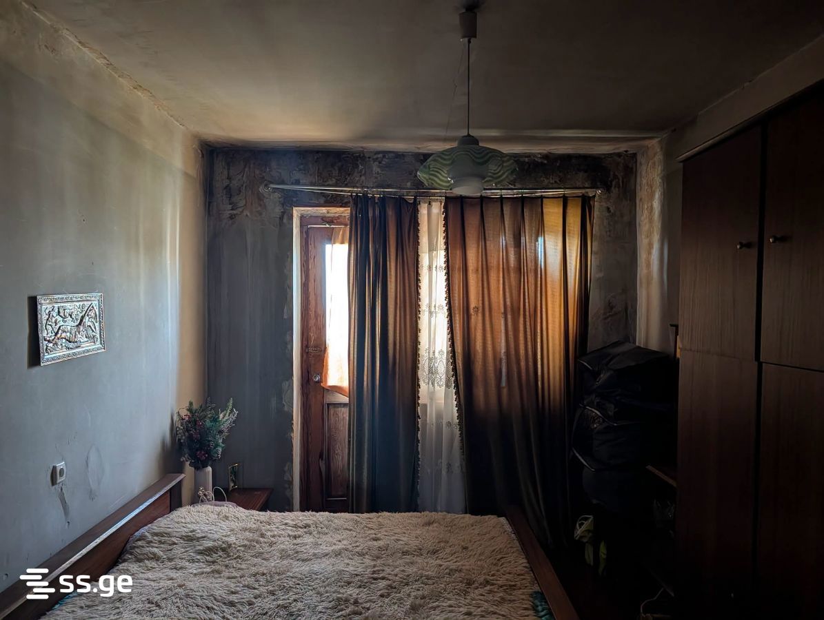 3 Room Flat For Sale, 3 of 4