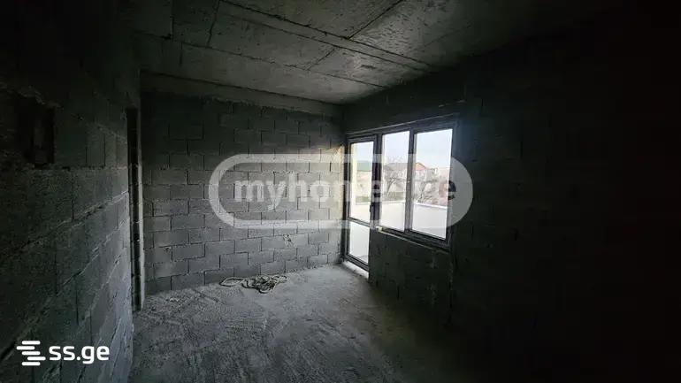 4 Room Private House For Sale view 4
