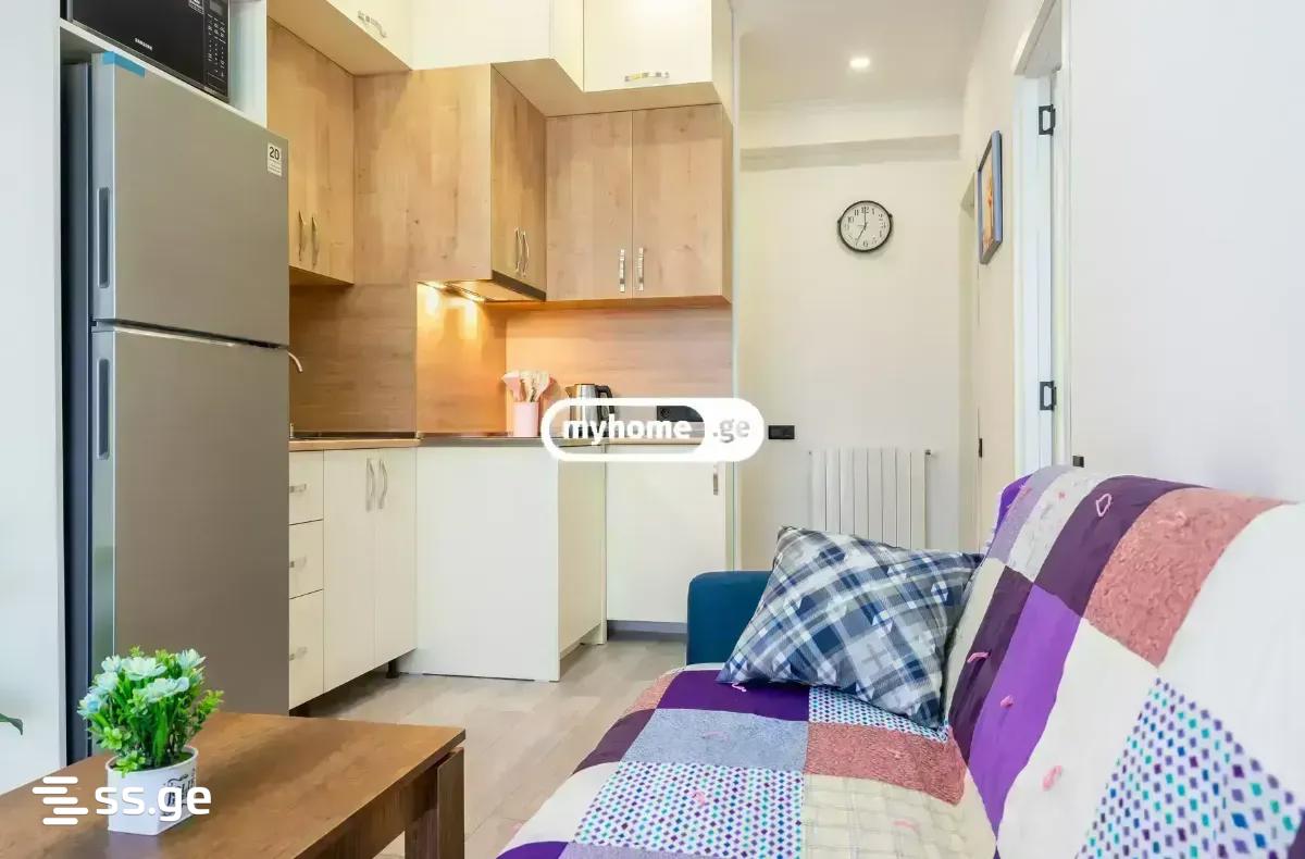 16 Room Hotel For Rent. Isani view 6