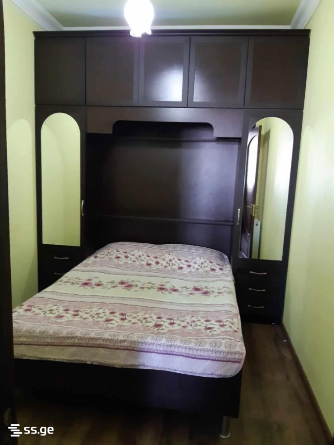 3 Room Flat Daily Rent. Batumi view 11