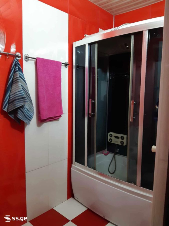 3 Room Flat Daily Rent. Batumi view 5